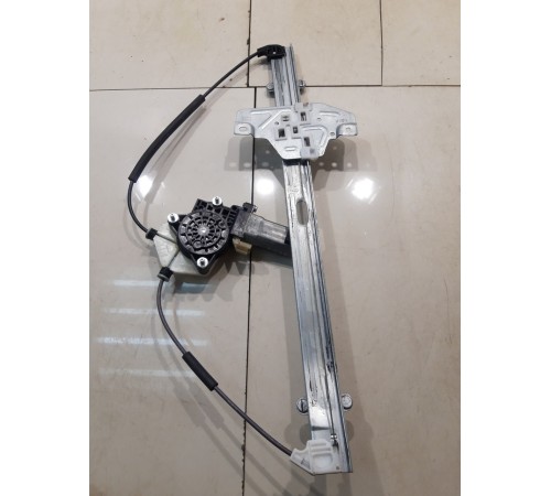Стеклоподъемник (передний, правый)