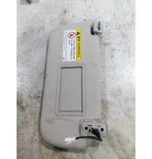 Козырек солнцезащитный правый