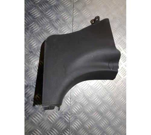 Накладка в салоне перед. прав.