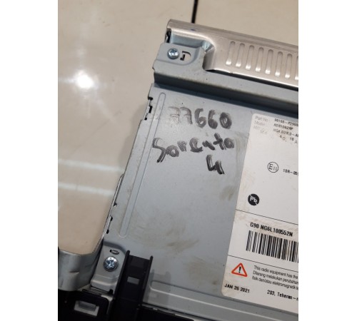 Мультимедиа(магнитола)