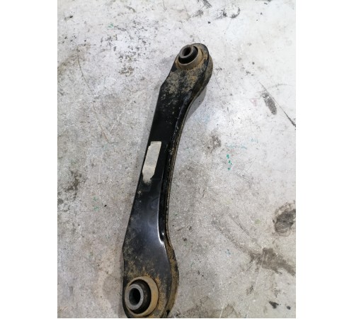 Рычаг задний 