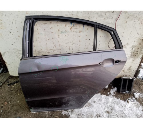 Дверь задняя левая