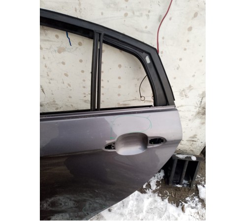 Дверь задняя левая