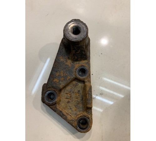 Кронштейн заднего редуктора (задний)