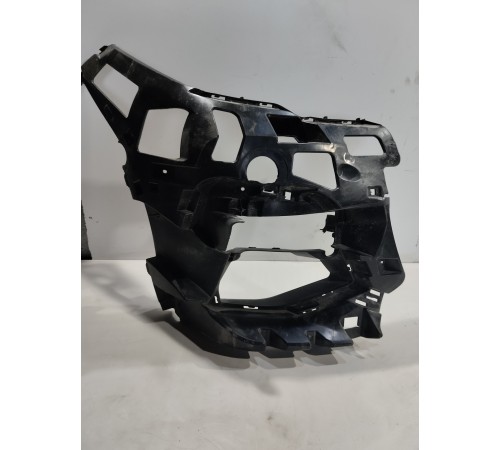 Кронштейн(крепление) заднего бампера правый