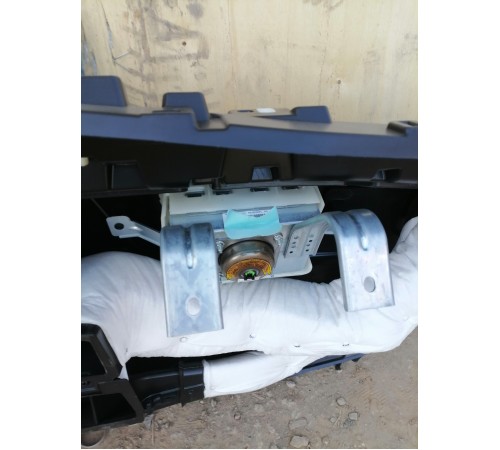 Панель передняя,торпедо