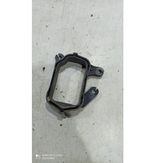 Кронштейн(крепление) воздухозаборника правый