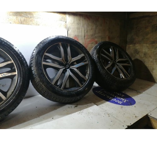 Комплект колес 245/50 R20 зима