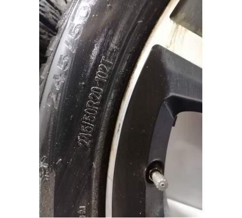 Комплект колес 245/50 R20 зима