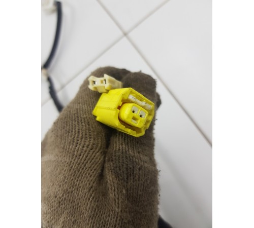 Электропроводка двери передняя правая