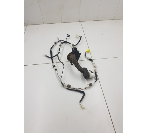 Электропроводка двери передняя правая