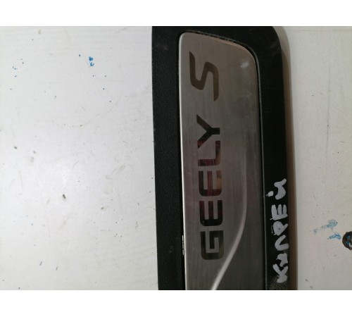 Накладка порога задняя левая