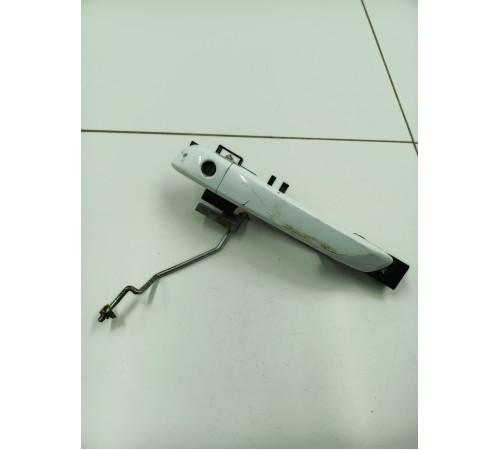 Ручка двери передняя левая внешняя