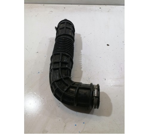 Патрубок воздушного фильтра