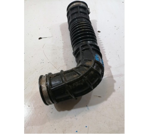 Патрубок воздушного фильтра