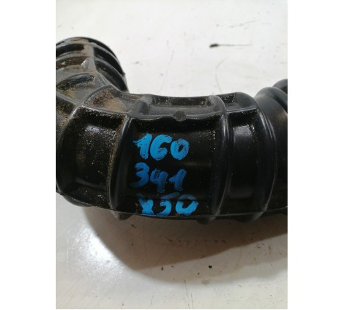 Патрубок воздушного фильтра