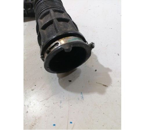 Патрубок воздушного фильтра