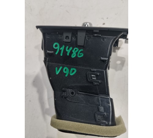 Воздушный дефлектор (правый)