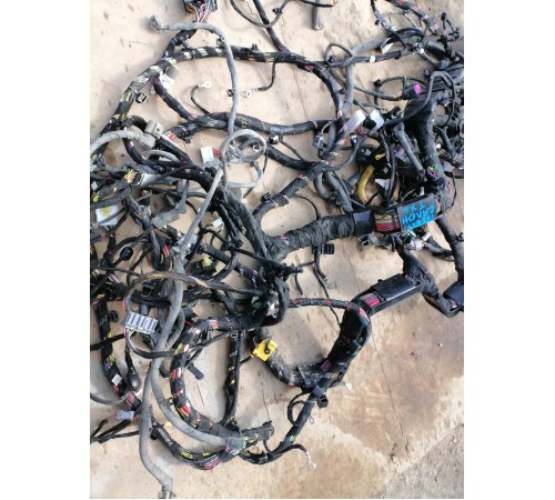 Электропроводка салона