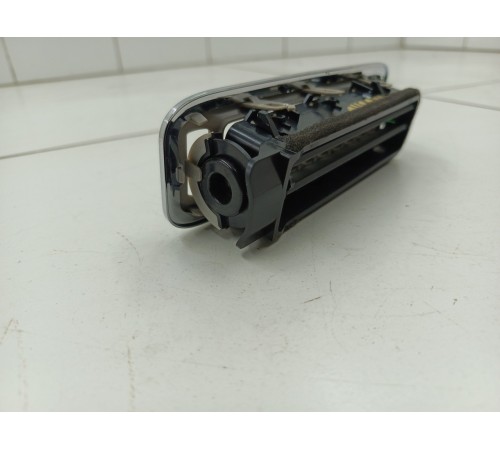 Дефлектор воздушный потолочный 