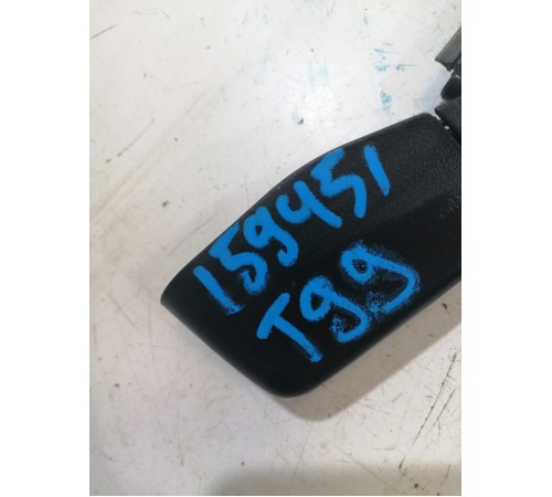  Поводок стеклоочистителя задний