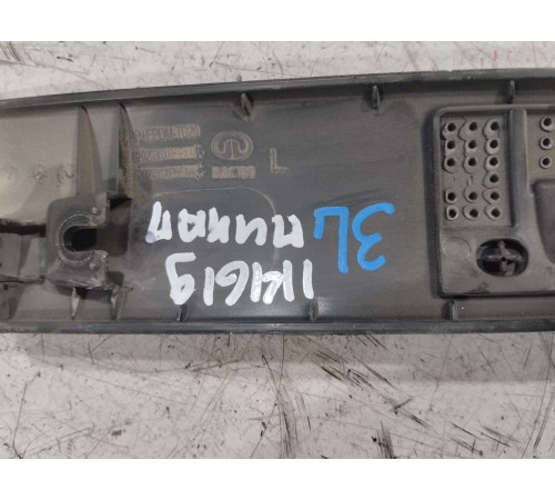 Накладка двери задняя левая