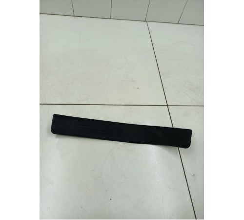 Накладка порога задняя правая