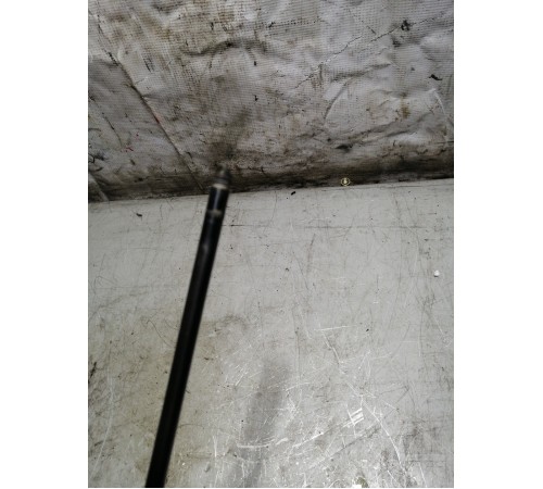 Амортизатор багажника