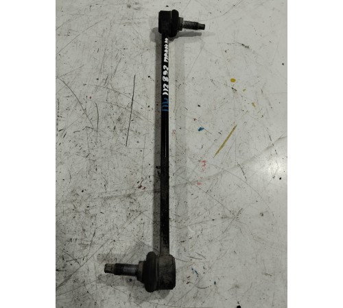 Стойка стабилизатора передняя левая