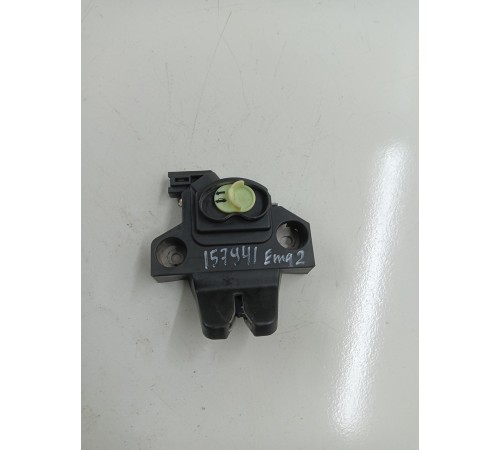 Замок багажника