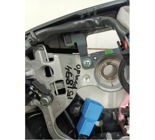 Рулевое колесо (руль)