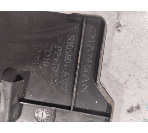 Накладка центральной консоли правая