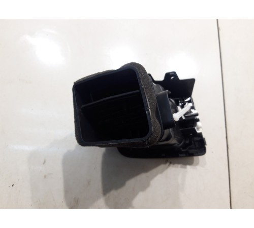 Воздушный дефлектор (левый)