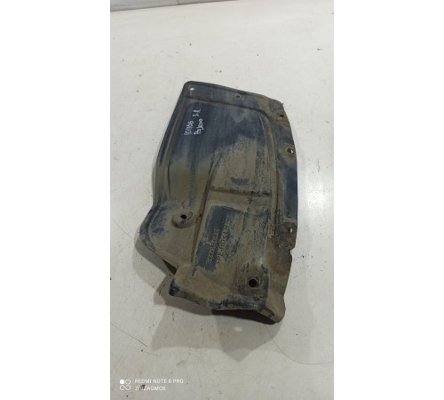 Подкрылок колеса задний левый