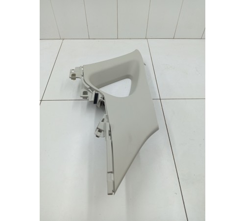 Обшивка багажника задняя правая (верхняя)