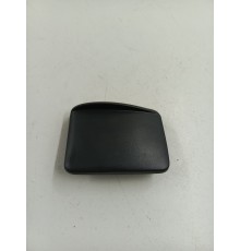 Заглушка спинки заднего сиденья левая