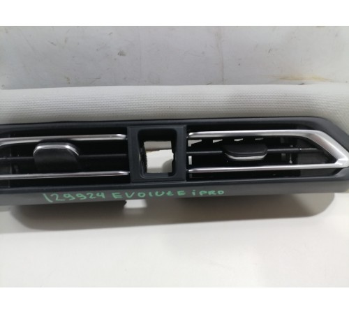 Воздушный дефлектор центральный с декоративной накладкой торпедо