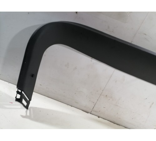 Обшивка накладка крышки двери багажника верхняя