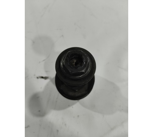 Шаровая опора (передняя левая)