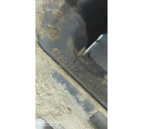 Подушка крепления КПП