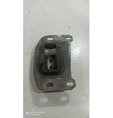 Подушка крепления КПП