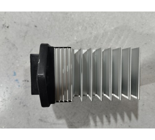 Резистор отопителя печки