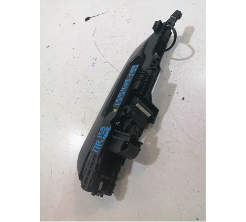 Ручка двери передняя правая наружная