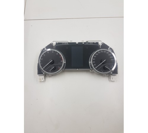 Панель приборов