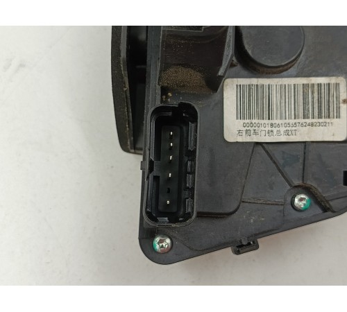 Замок двери передний правый