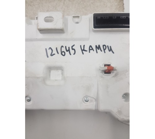 Панель приборов