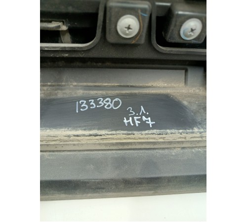 Молдинг двери задний левый 