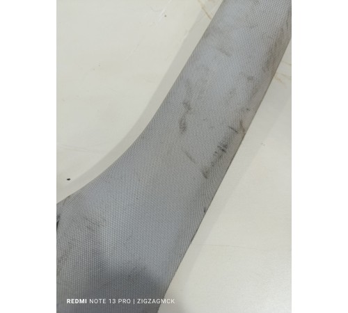 Обшивка стойки лобового стекла левая