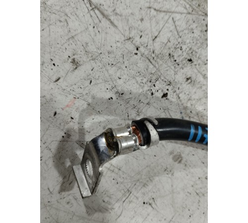 Клемма аккумулятора (минус)