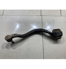 Рычаг подвески (передний, правый)